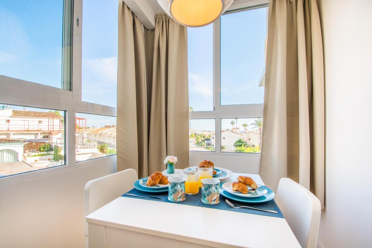 Apartmán Esmeralda, Pet Friendly, Sea View, Wifi, Near The Beach La Cala De Mijas Exteriér fotografie